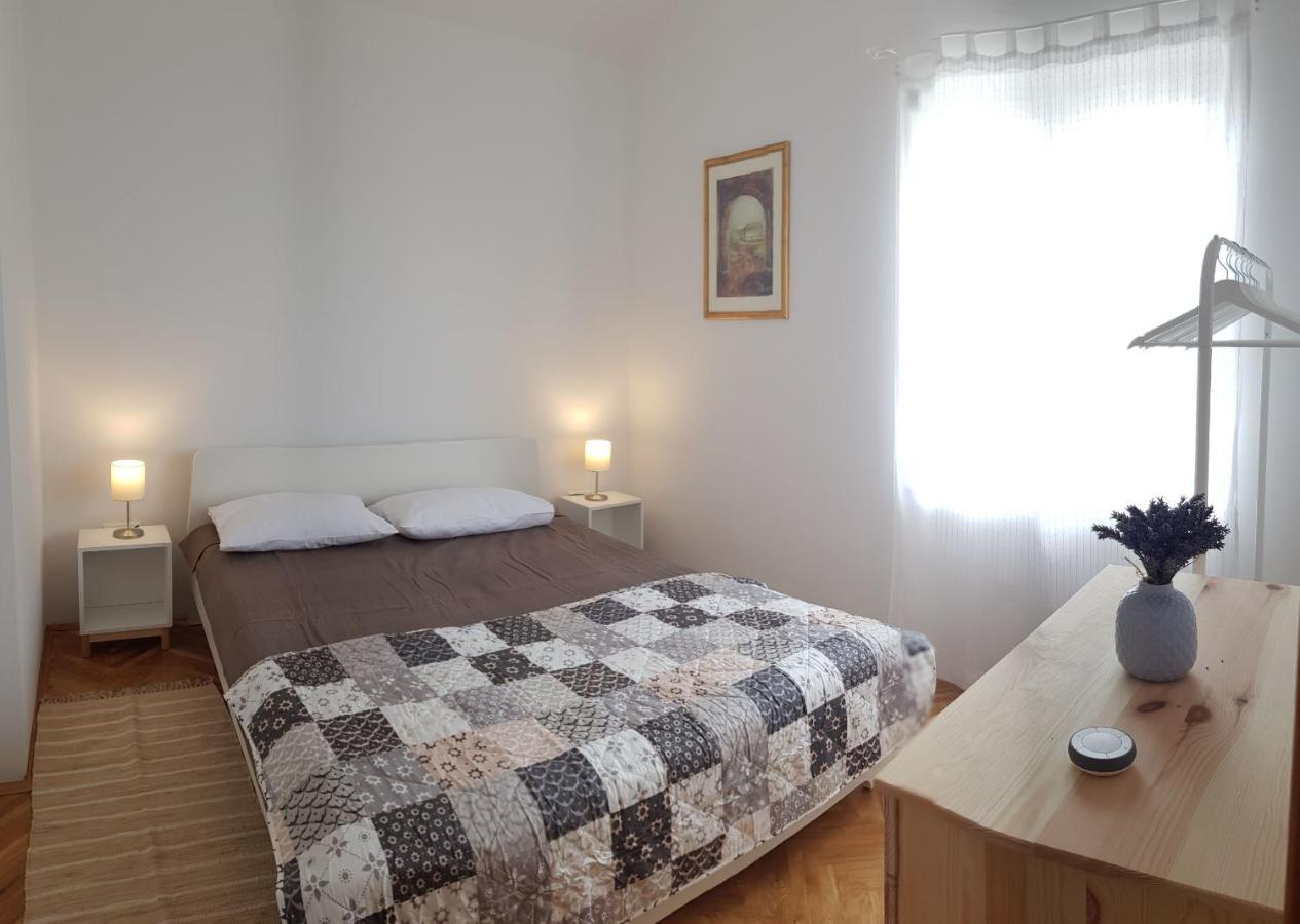 Mitra Apartments Malinska Eksteriør bilde