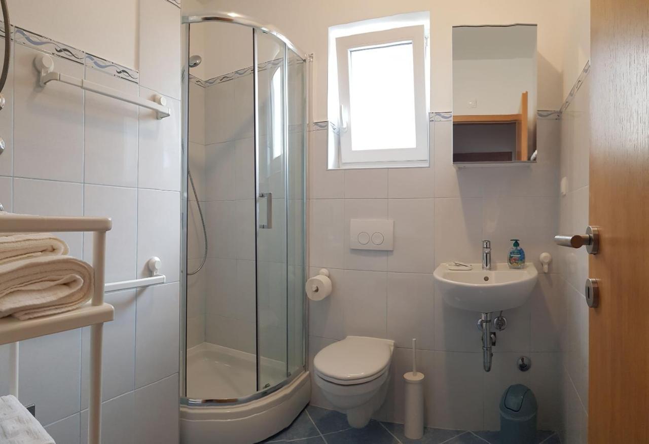 Mitra Apartments Malinska Eksteriør bilde