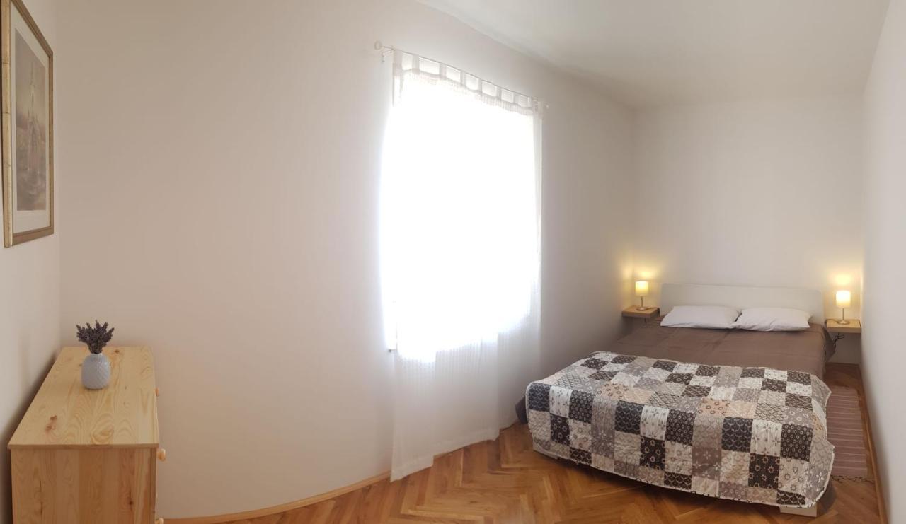 Mitra Apartments Malinska Eksteriør bilde