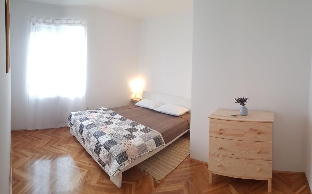 Mitra Apartments Malinska Eksteriør bilde